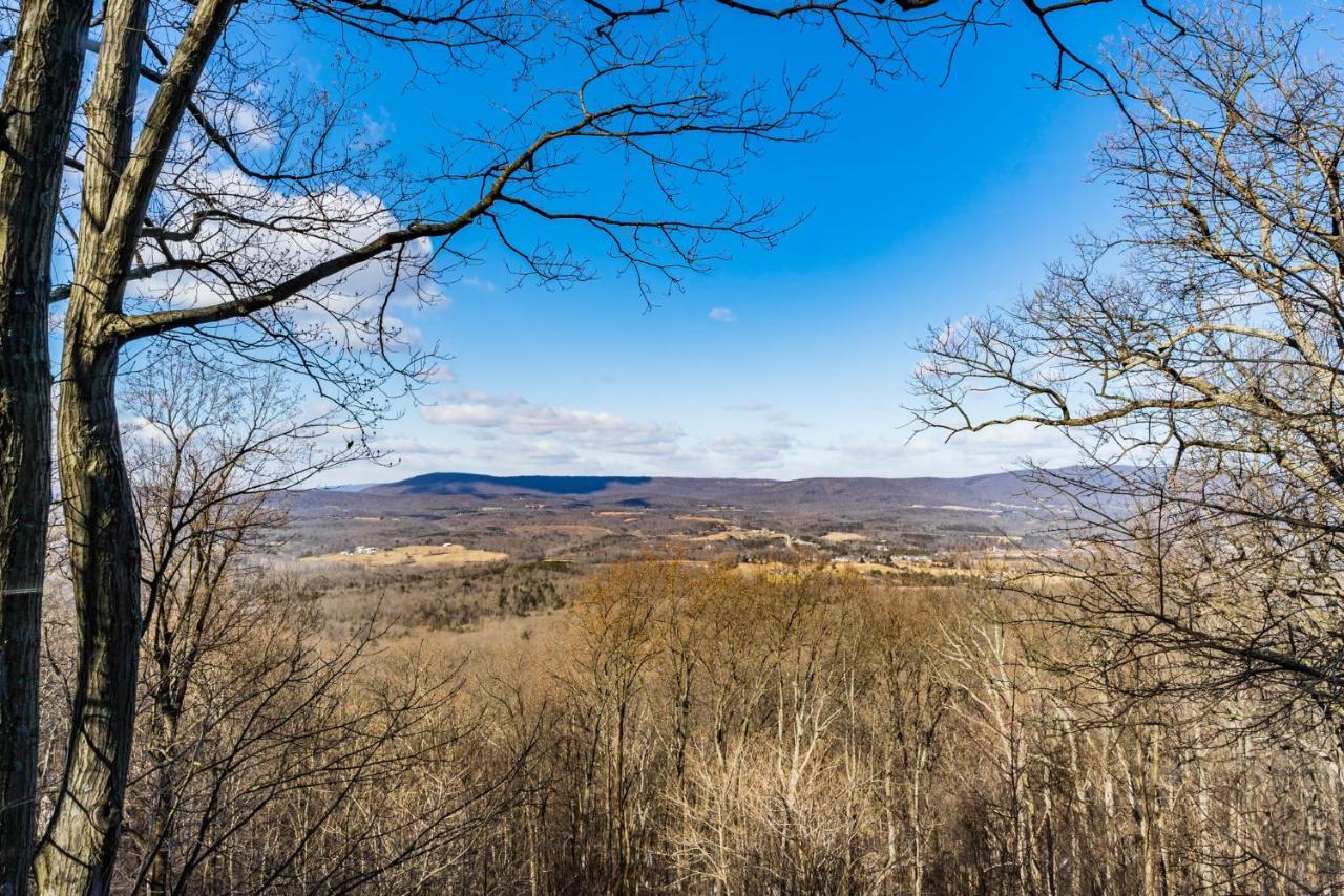 Amazing Views, Hot Tub, Fire Pit, Deck & Fireplace Inwood ภายนอก รูปภาพ
