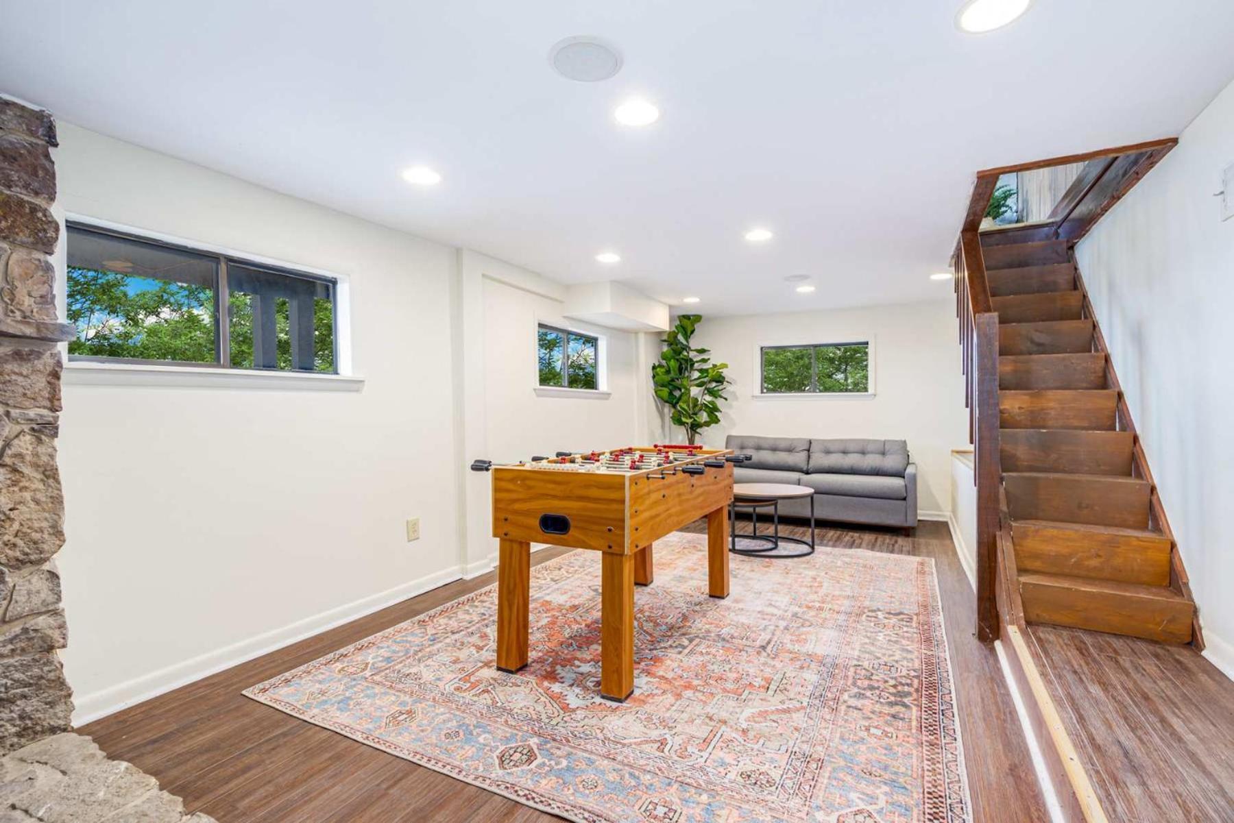 Amazing Views, Hot Tub, Fire Pit, Deck & Fireplace Inwood ภายนอก รูปภาพ