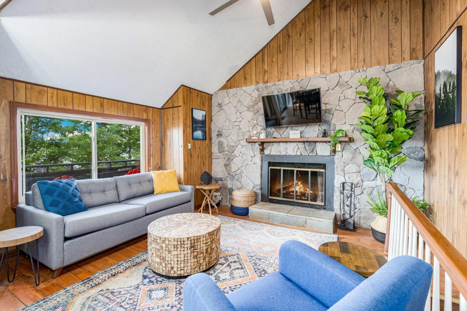 Amazing Views, Hot Tub, Fire Pit, Deck & Fireplace Inwood ภายนอก รูปภาพ